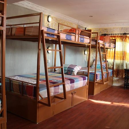 Pich Guesthouse Phnom Penh Exterior photo