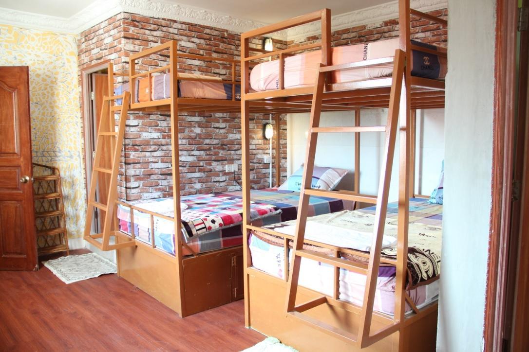 Pich Guesthouse Phnom Penh Exterior photo
